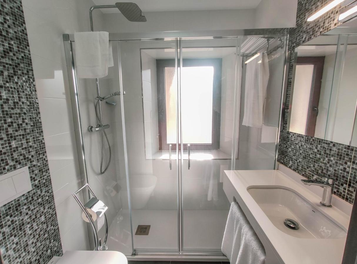 Hostal Oleo Auto Check-In Сантандер Экстерьер фото